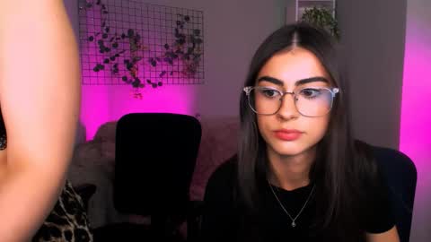 Snapshot of kaisy_star chatting on September 2025 07:25:01 PM Kaisy online show from September 2025 07:25:01 PM
