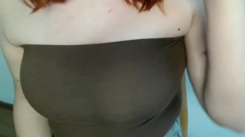 Snapshot of kaitlin_kk chatting on May 2026 04:48:02 PM Kaitlin online show from May 2026 04:48:02 PM