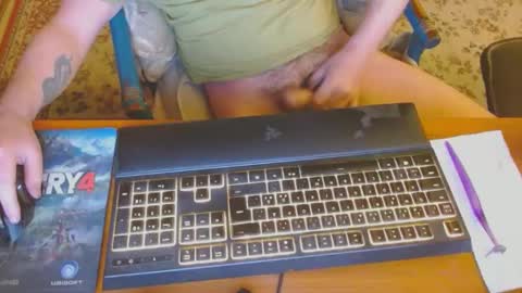 Snapshot of kaiuty chatting on January 2025 04:50:02 PM Leon online show from January 2025 04:50:02 PM