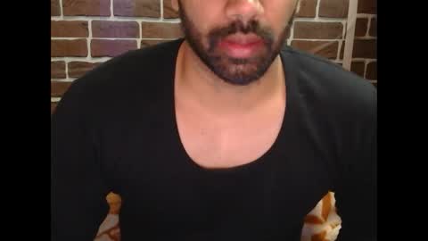 Snapshot of kaku69696 chatting on January 2025 06:05:01 AM Vicky online show from January 2025 06:05:01 AM