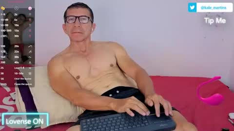 Snapshot of kale_19 chatting on July 2026 03:42:01 AM Kale online show from July 2026 03:42:01 AM