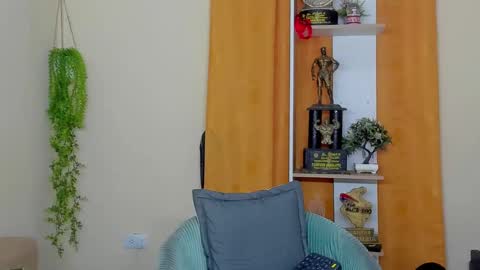 Snapshot of kale_tomson chatting on January 2025 09:40:01 PM kale thomson online show from January 2025 09:40:01 PM