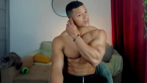 Snapshot of kale_tomson chatting on October 2025 04:03:02 AM kale thomson online show from October 2025 04:03:02 AM