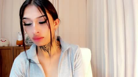 Snapshot of kali_ka chatting on December 2024 01:54:02 PM Kali Ka Please help me with your thumbs up its important dont forget my birthday on October 26 online show from December 2024 01:54:02 PM