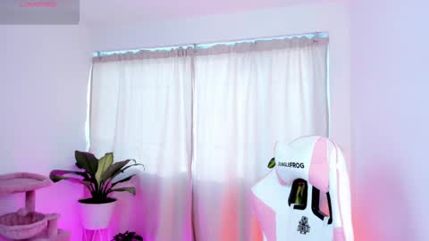 Snapshot of kali_ka chatting on March 2025 12:23:01 PM Kali Ka Please help me with your thumbs up its important dont forget my birthday on October 26 online show from March 2025 12:23:01 PM
