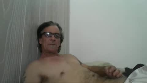 Snapshot of kalifornia91666 chatting on January 2025 09:36:02 PM kalifornia91666 online show from January 2025 09:36:02 PM