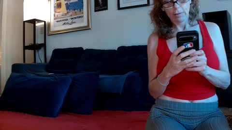 Snapshot of kalikushdreamz chatting on October 2025 03:46:01 PM Tara Smith online show from October 2025 03:46:01 PM