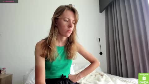 Snapshot of kalisee_ chatting on February 2026 07:51:01 AM Kalisee online show from February 2026 07:51:01 AM