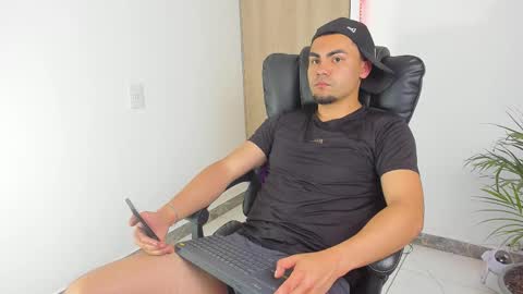 K A L I online show from February 2026 07:56:02 AM