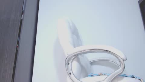 Hannah online show from December 2025 11:24:02 PM