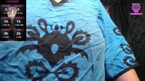 Alisha online show from October 2025 10:03:02 AM