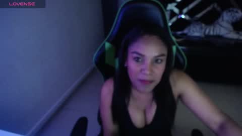 Snapshot of kamala_a chatting on October 2025 03:13:02 AM Kamala. Live 2100 - 600 online show from October 2025 03:13:02 AM