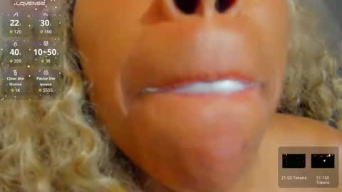  Kamaria Fyre  online show from April 2026 03:20:01 AM