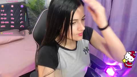 Snapshot of kameron_tay chatting on December 2025 07:07:02 PM KAMERON online show from December 2025 07:07:02 PM