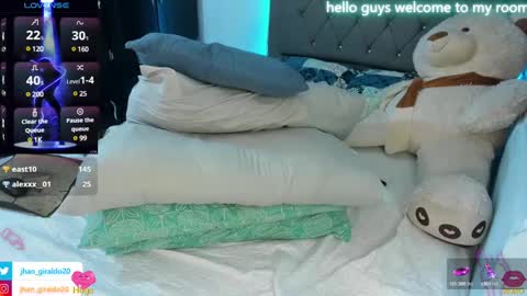 Snapshot of kami_22 chatting on February 2025 01:44:02 PM camilo independent model online show from February 2025 01:44:02 PM