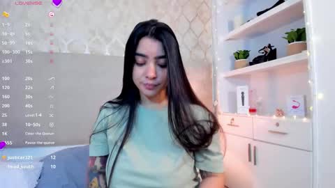 Snapshot of kamilabetancourt chatting on March 2026 01:17:02 PM Kamila Betancourt online show from March 2026 01:17:02 PM