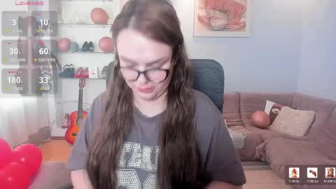 Camila online show from May 2026 04:28:01 AM