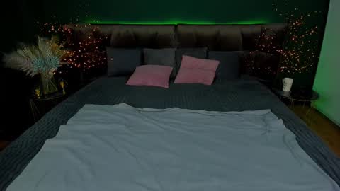 kamilahot25 online show from March 2025 12:59:01 AM