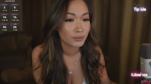 Snapshot of kamilee__xo chatting on June 2026 07:05:02 PM kamilee__xo online show from June 2026 07:05:02 PM