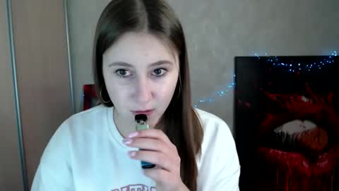 kamilla_love_ online show from April 2026 11:58:01 AM