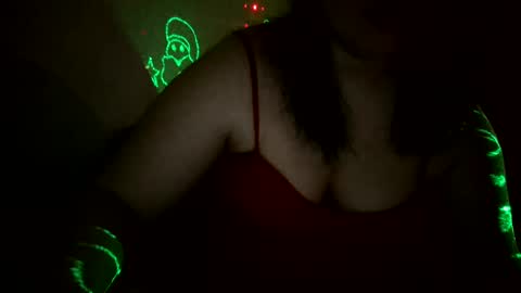 Snapshot of kamillalalove chatting on February 2025 09:05:02 PM KamillaLaLove online show from February 2025 09:05:02 PM