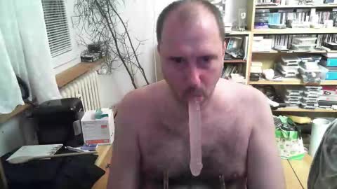 Snapshot of kamiluc1974_2 chatting on October 2025 07:22:01 PM Kamil Lipovy online show from October 2025 07:22:01 PM