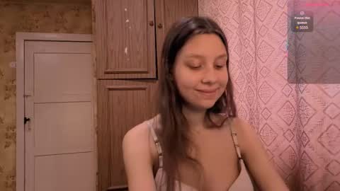 Mari  Simmons online show from November 2025 08:24:01 AM