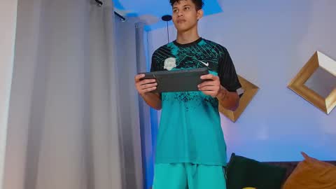 Kami online show from February 2026 06:39:01 PM