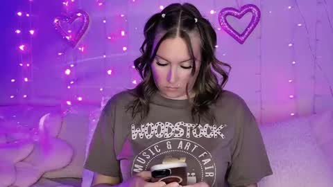 kamrynmarie69 online show from May 2026 01:22:02 AM
