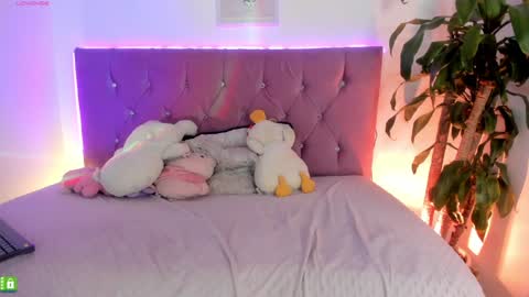 Snapshot of kanao_tsuyuri chatting on December 2024 10:59:02 PM Kanao uwu online show from December 2024 10:59:02 PM