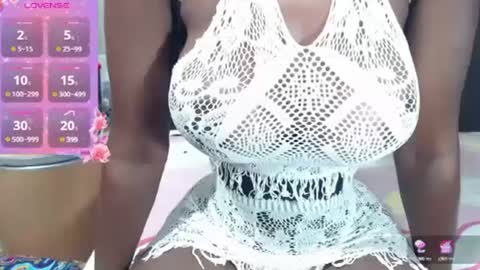 Snapshot of kandysexy chatting on March 2025 07:20:02 PM Paola online show from March 2025 07:20:02 PM