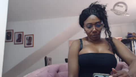Snapshot of kandysexy chatting on September 2025 09:41:02 PM Paola online show from September 2025 09:41:02 PM