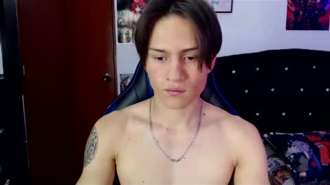 Snapshot of kanekixxxhot chatting on February 2025 06:55:01 PM andres online show from February 2025 06:55:01 PM