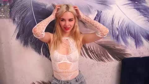 Snapshot of kaneshacornick chatting on September 2025 03:17:01 AM Alice online show from September 2025 03:17:01 AM