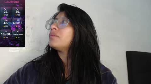 Snapshot of kanroji_mitsuri_11 chatting on December 2024 08:18:01 PM Sanctuary online show from December 2024 08:18:01 PM