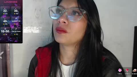 Snapshot of kanroji_mitsuri_11 chatting on January 2025 12:42:02 PM Sanctuary online show from January 2025 12:42:02 PM