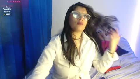 Snapshot of kanroji_mitsuri_11 chatting on March 2025 12:10:02 AM Sanctuary online show from March 2025 12:10:02 AM