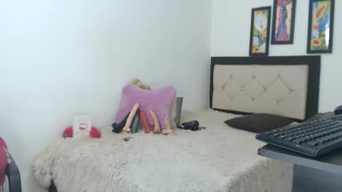 kaoryferrer online show from October 2025 07:56:01 PM