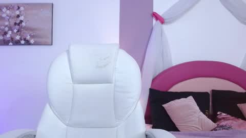 kaoryy_1 online show from May 2026 11:26:01 AM