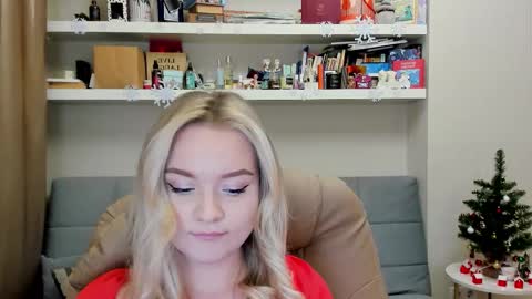 Snapshot of kara_smith_ chatting on December 2025 12:49:02 AM Kara. Off from 15th till 24th of December online show from December 2025 12:49:02 AM