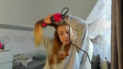 karen0092 online show from April 2026 11:04:02 AM