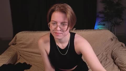 Snapshot of karen_lxve chatting on March 2026 02:04:02 AM Karen online show from March 2026 02:04:02 AM