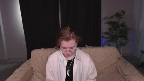 Snapshot of karen_lxve chatting on March 2026 08:39:01 AM Karen online show from March 2026 08:39:01 AM