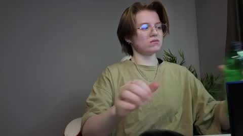 Snapshot of karen_lxve chatting on March 2026 01:49:03 AM Karen online show from March 2026 01:49:03 AM