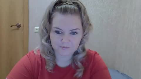 karennelsonx online show from November 2025 12:38:01 PM