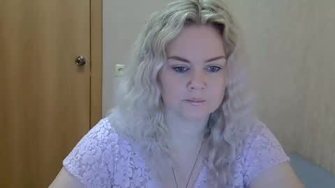 karennelsonx online show from January 2026 09:14:02 AM