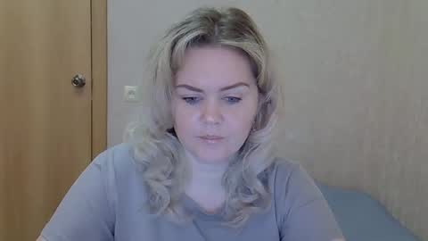 karennelsonx online show from May 2026 09:05:02 AM