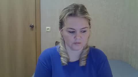 karennelsonx online show from May 2026 05:29:01 PM