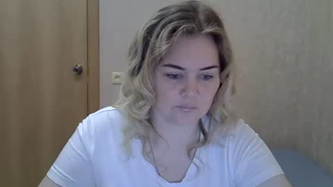 karennelsonx online show from June 2026 01:03:02 PM