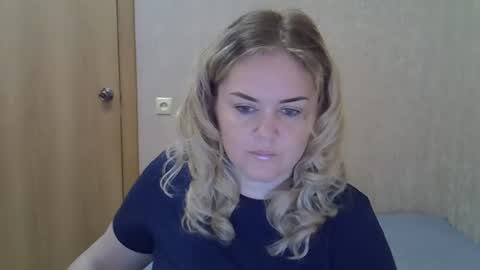 karennelsonx online show from June 2026 09:57:02 AM